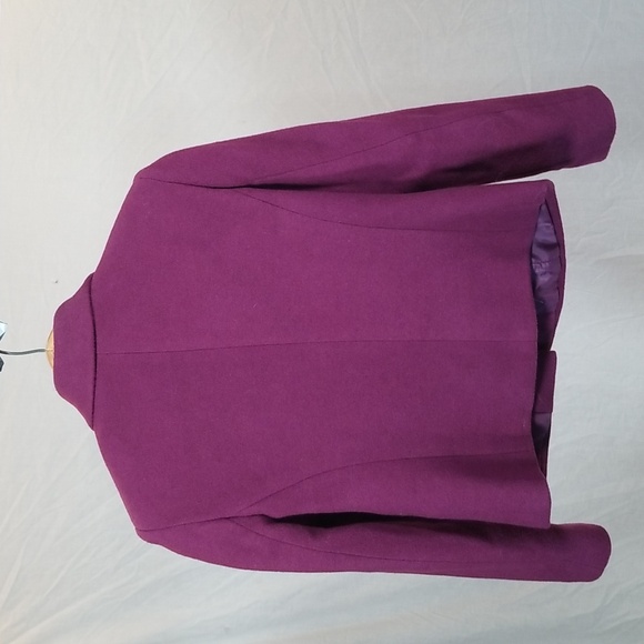 Short wool jacket - Picture 2 of 5